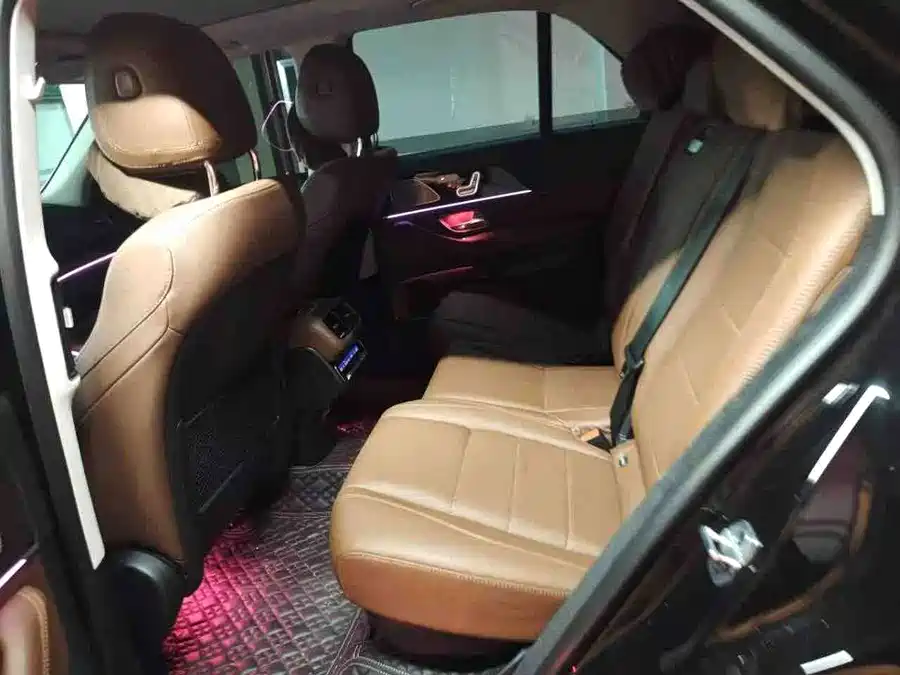 900x675_0_q87_c42_autohomecar__ChxpV2qyHEWAX7ZeAAEn-qk1joE337.jpg.webp